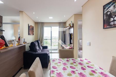 Sala  de apartamento para alugar com 2 quartos, 46m² em Padroeira, Osasco