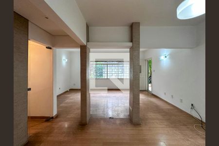 Sala de casa à venda com 3 quartos, 152m² em Campo Belo, São Paulo