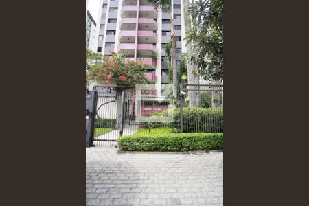 Apartamento à venda com 222m², 4 quartos e 3 vagasFachada