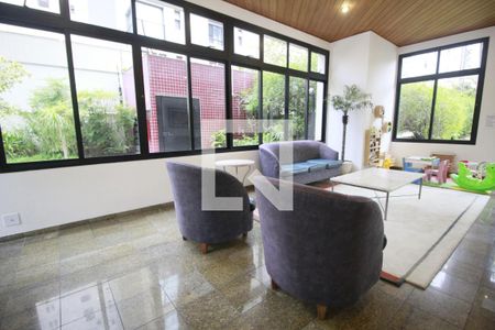 Apartamento à venda com 222m², 4 quartos e 3 vagasÁrea comum - Salão de festas