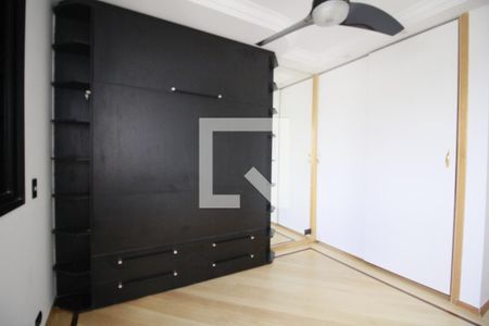 Apartamento à venda com 222m², 4 quartos e 3 vagasQuarto 1