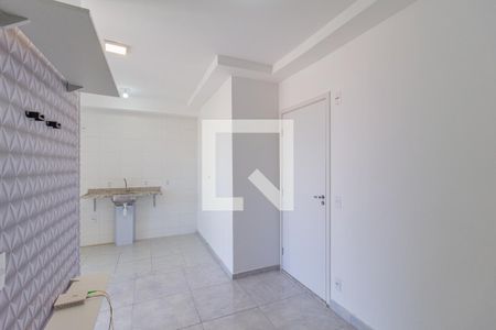 Sala de apartamento para alugar com 2 quartos, 36m² em Jardim Santo Estêvão, Carapicuíba