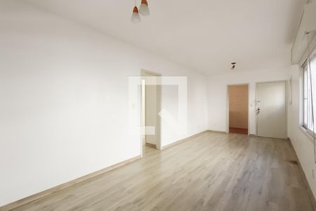 Sala de apartamento para alugar com 2 quartos, 88m² em Santa Cecília, Porto Alegre