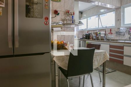 Apartamento para alugar com 121m², 3 quartos e 1 vagaCozinha