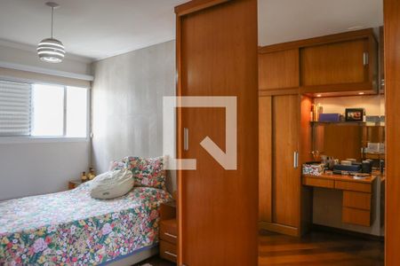 Apartamento para alugar com 121m², 3 quartos e 1 vagaSuíte