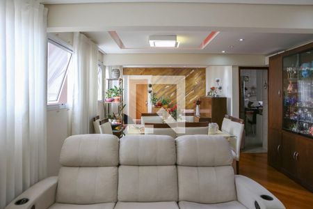 Apartamento para alugar com 121m², 3 quartos e 1 vagaSala