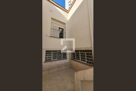 Casa à venda com 167m², 15 quartos e 4 vagasHall de entrada