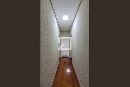 Casa à venda com 167m², 15 quartos e 4 vagasCorredor