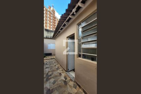 Casa à venda com 167m², 15 quartos e 4 vagasQuintal