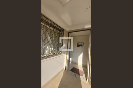 Casa à venda com 167m², 15 quartos e 4 vagasHall de entrada