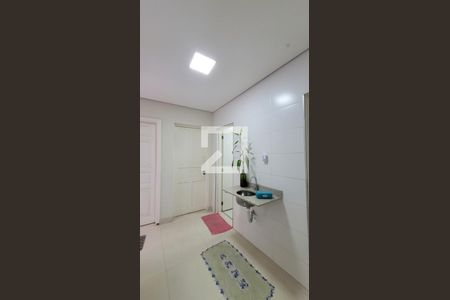 Casa à venda com 167m², 15 quartos e 4 vagasCorredor 