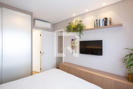 quarto suíte de apartamento à venda com 2 quartos, 65m² em Barra Funda, São Paulo