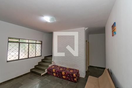 Casa para alugar com 300m², 8 quartos e 10 vagasSala de Estar/TV