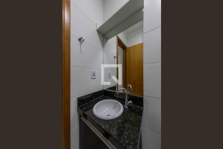 Apartamento para alugar com 39m², 2 quartos e sem vagaBanheiro 