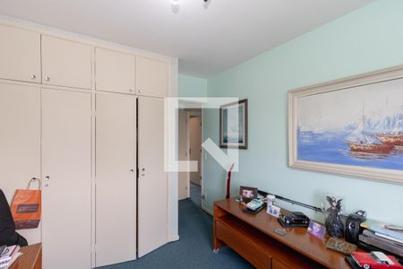 Apartamento à venda com 130m², 3 quartos e 2 vagasQuarto 2