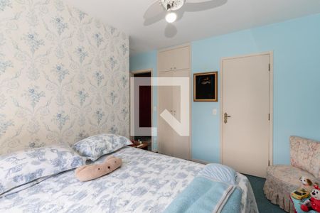 Apartamento à venda com 130m², 3 quartos e 2 vagasSuíte