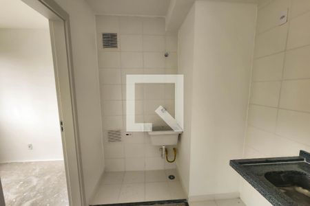 Sala e Cozinha de apartamento à venda com 2 quartos, 33m² em Butantã, São Paulo