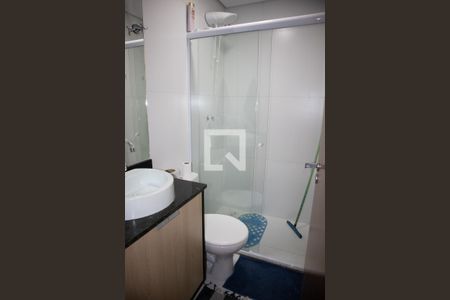 Banheiro de apartamento para alugar com 0 quarto, 24m² em Vila Mazzei, São Paulo