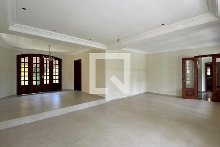 Sala de casa de condomínio à venda com 4 quartos, 630m² em Alphaville, Santana de Parnaíba