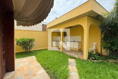 Casa de condomínio à venda com 630m², 4 quartos e 2 vagasChurrasqueira