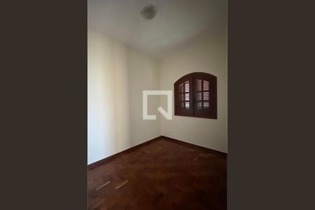 Casa de condomínio à venda com 630m², 4 quartos e 2 vagasQuarto de Serviço