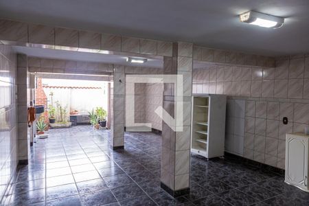 Casa para alugar com 150m², 2 quartos e 2 vagas Casa para alugar com 150m², 2 quartos e 2 vagasÁrea de Serviço