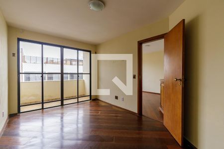 Apartamento à venda com 219m², 4 quartos e 2 vagas Apartamento à venda com 219m², 4 quartos e 2 vagasSuíte 2