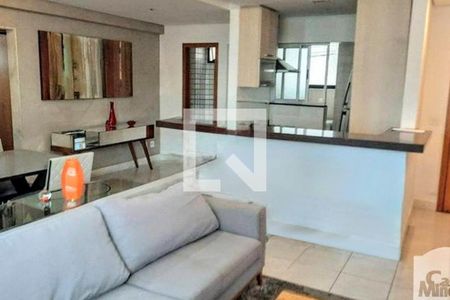 Sala  de apartamento para alugar com 2 quartos, 76m² em Belvedere, Belo Horizonte