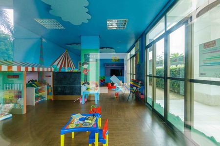 Apartamento à venda com 93m², 2 quartos e 2 vagas Apartamento à venda com 93m², 2 quartos e 2 vagasÁrea Comum Brinquedoteca