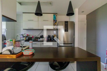 Apartamento à venda com 93m², 2 quartos e 2 vagas Apartamento à venda com 93m², 2 quartos e 2 vagasCozinha