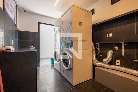 Studio para alugar com 30m², 1 quarto e sem vaga Studio para alugar com 30m², 1 quarto e sem vagaLavanderia