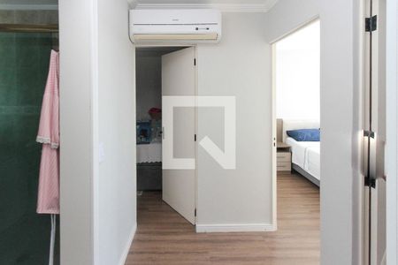 Corredor de apartamento à venda com 3 quartos, 70m² em Vila Independencia, São Paulo