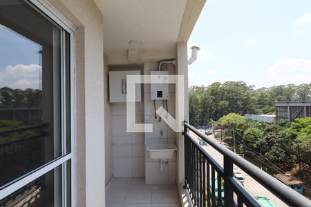 Varanda Sala/Cozinha de apartamento para alugar com 2 quartos, 40m² em Usina Piratininga, São Paulo