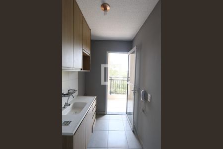 Sala/Cozinha de apartamento para alugar com 2 quartos, 40m² em Usina Piratininga, São Paulo