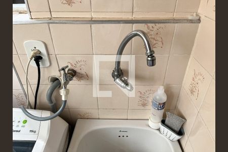 Apartamento à venda com 80m², 3 quartos e 1 vagaÁrea de Serviço