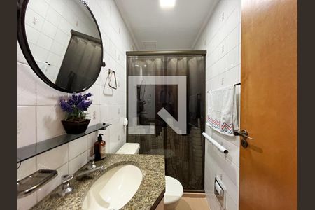 Apartamento à venda com 80m², 3 quartos e 1 vagaBanheiro 2