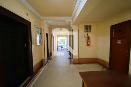 Apartamento para alugar com 70m², 2 quartos e sem vagaPortaria