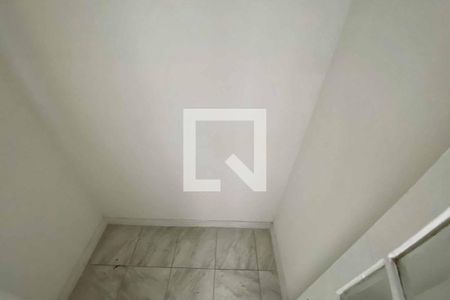 Apartamento para alugar com 70m², 2 quartos e sem vagaQuarto de Serviço