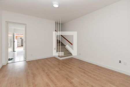 Sala de casa para alugar com 2 quartos, 117m² em Campo Belo, São Paulo