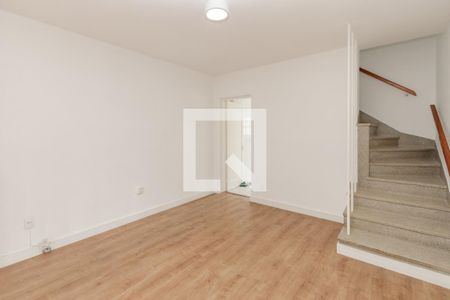 Sala de casa para alugar com 2 quartos, 117m² em Campo Belo, São Paulo