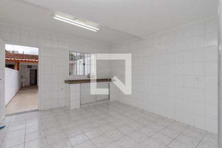 Casa para alugar com 117m², 2 quartos e 1 vaga Casa para alugar com 117m², 2 quartos e 1 vagaCozinha