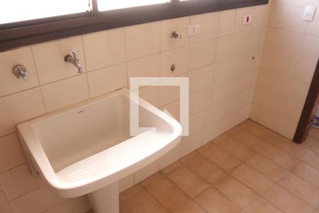 Apartamento à venda com 110m², 3 quartos e 2 vagasÁrea de Serviço