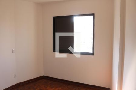Apartamento à venda com 110m², 3 quartos e 2 vagasQuarto 2