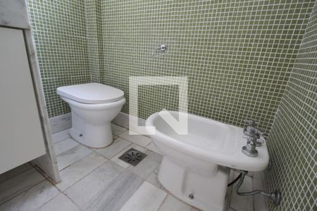 Banheiro do Quarto 1 de apartamento à venda com 3 quartos, 105m² em Moema, São Paulo
