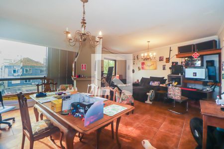 Sala de apartamento à venda com 3 quartos, 151m² em Petrópolis, Porto Alegre
