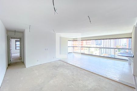 Sala de apartamento à venda com 3 quartos, 121m² em Vila Dom Pedro I, São Paulo