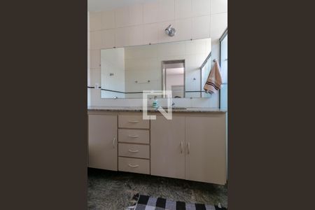 Apartamento à venda com 150m², 4 quartos e 2 vagasSuíte - Banheiro