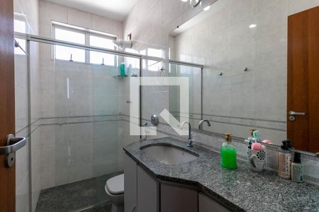 Apartamento à venda com 150m², 4 quartos e 2 vagasBanheiro Social
