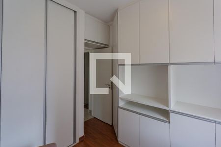 Quarto 1 de apartamento para alugar com 2 quartos, 70m² em Anchieta, Belo Horizonte