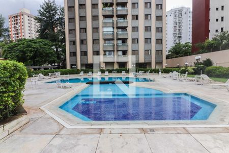 Apartamento para alugar com 100m², 3 quartos e 2 vagasÁrea comum - Piscina